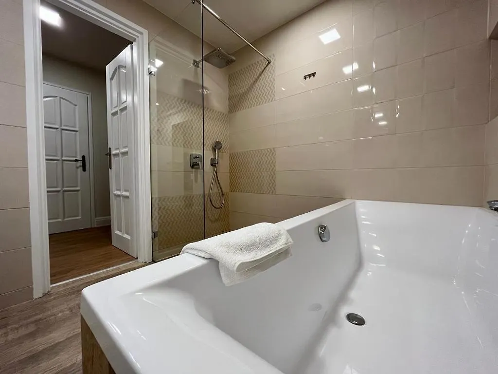 Ground Floor Park Bestern Σέγκεντ Διαμέρισμα