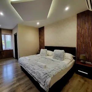 4* Bed & Breakfast Vén Diófa De Lux Panzió
